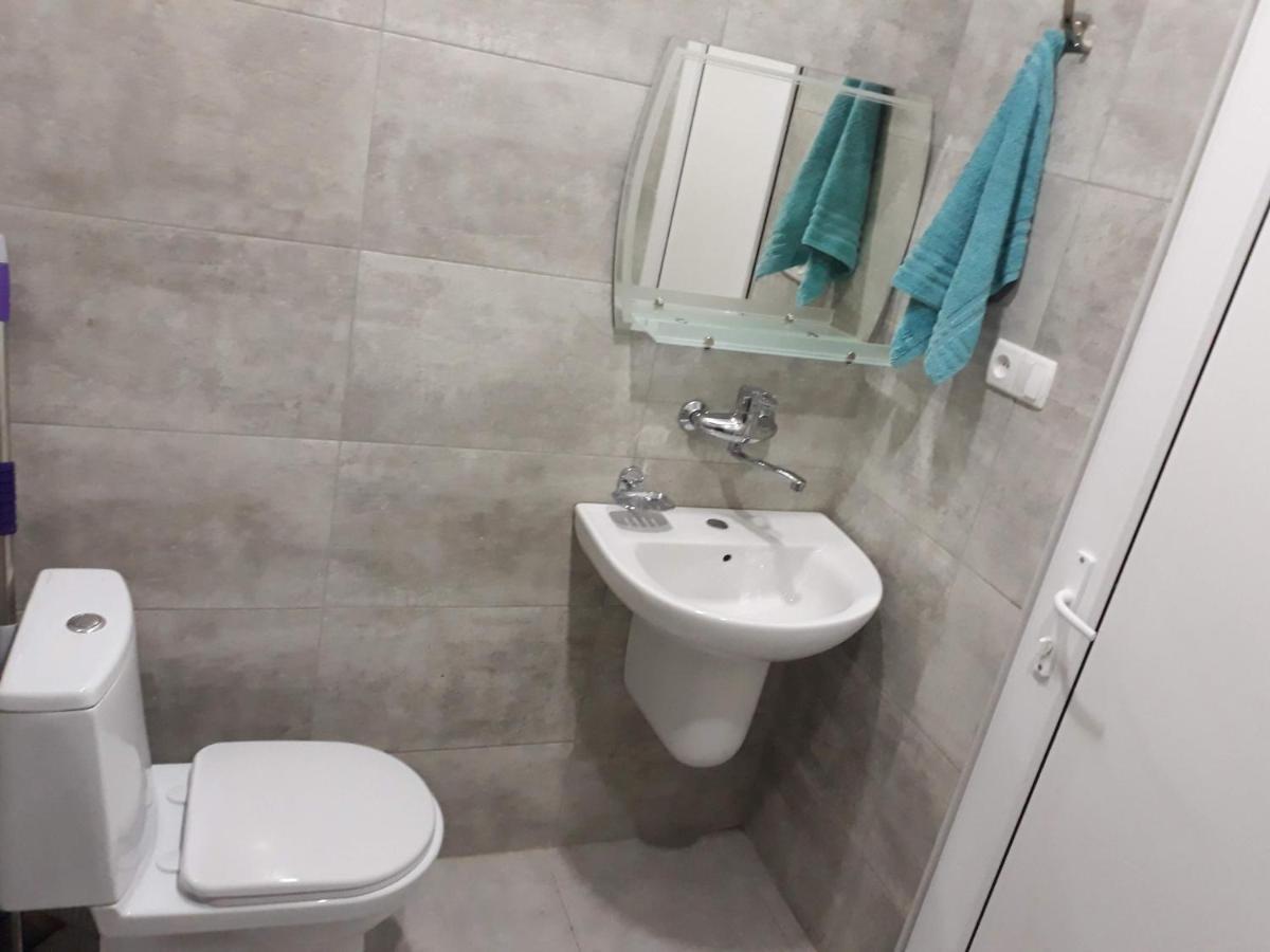 Grigol'S Apartament Tbilisi Esterno foto