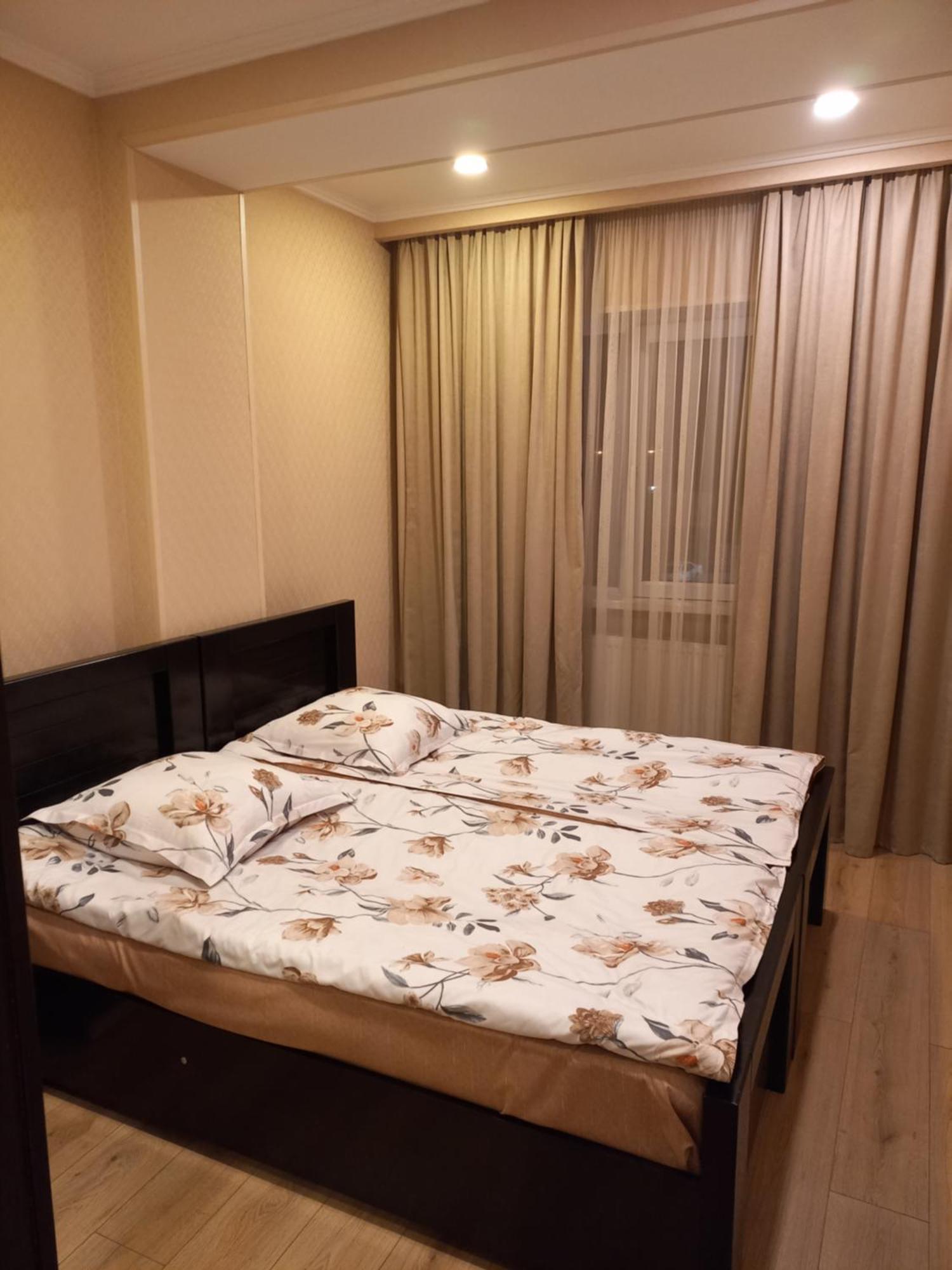 Grigol'S Apartament Tbilisi Esterno foto
